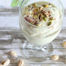 Pistachio Cake Shake