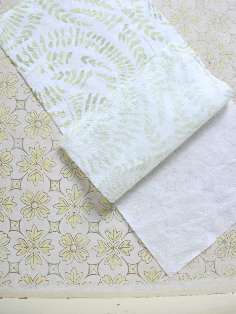 napkin-for-decoupage