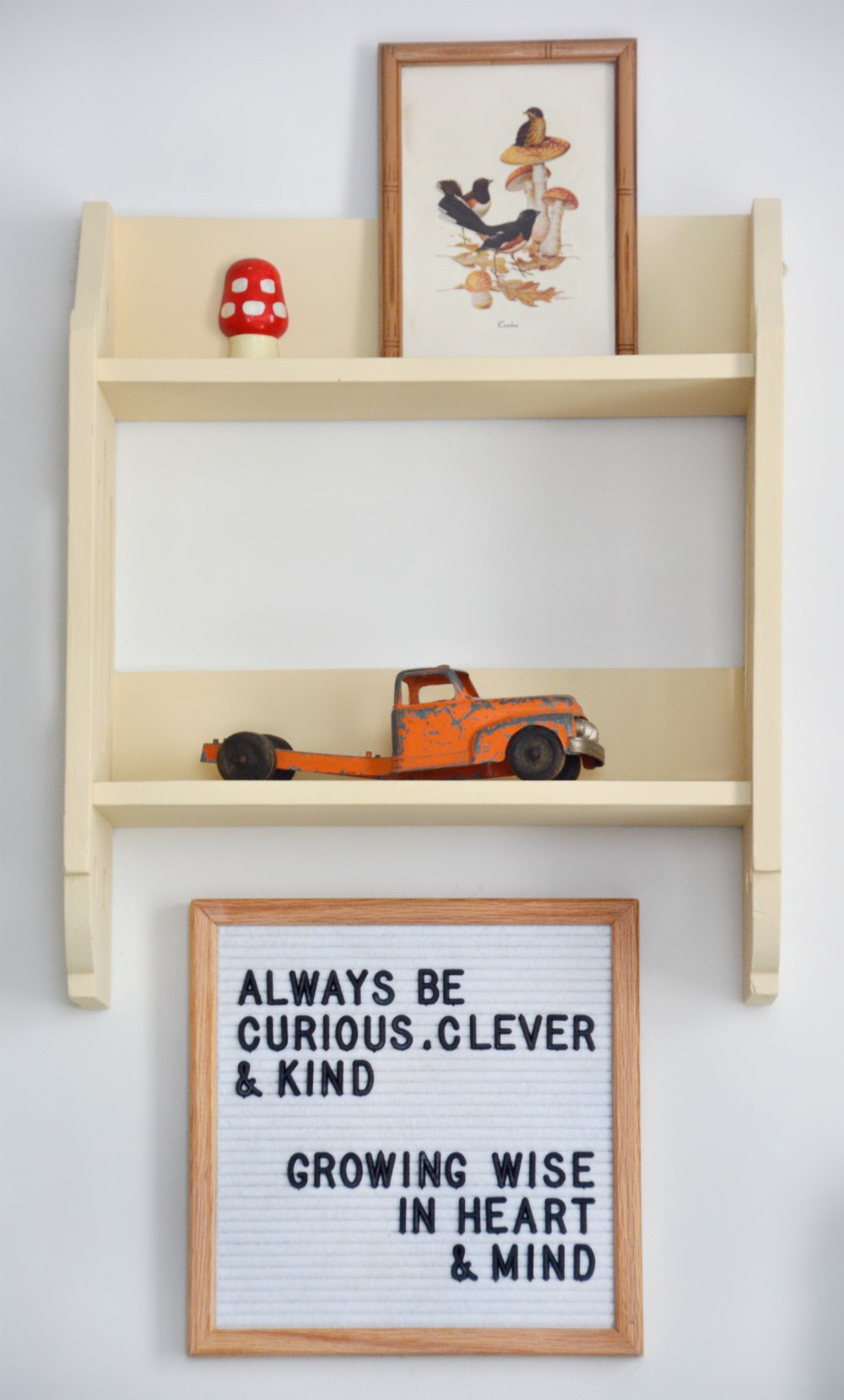 shelf-and-curious-clever-kind-quote-written-by-jessica-of-petal-and-ply